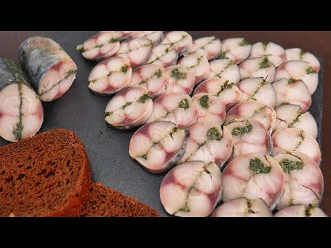 Видео: СКУМБРИЯ вкуснее КРАСНОЙ РЫБЫ. РЕЦЕПТ за КОПЕЙКИ. Мурманское САЛО.