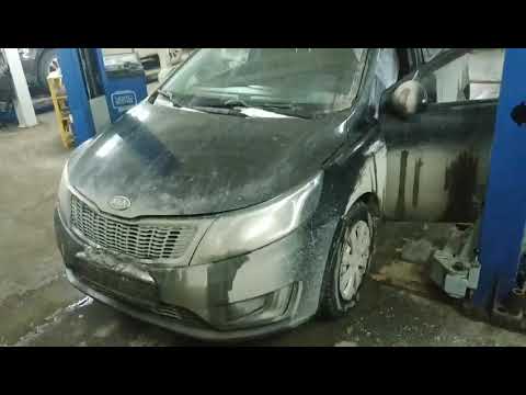 Видео: KIA RIO 3 - замена подрулевого переключателя.