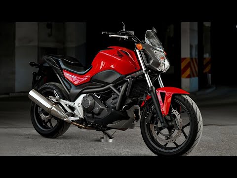 Видео: Honda NC700S из Японии - современная классика дорожного мотоцикла !!!