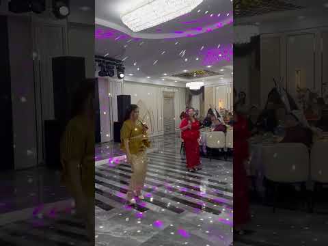 Видео: Ата-енеге келіндердің атынан тартуы❤️