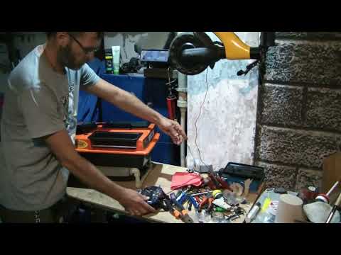 Видео: Карповый кораблик двухбункерный /// Мини отчёт .. + Настройка цвета габаритов с пульта .