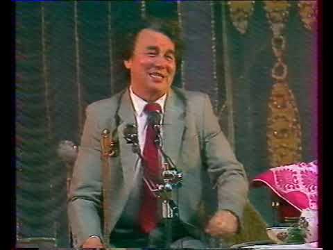 Видео: Тұрмағамбет Ізтілеуовтің " Халқыңа қызмет қыл" толғауы. Орындаушы ақын, жырау Шынболат Ділдебаев.