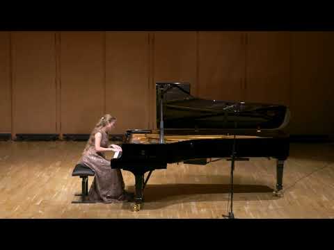 Видео: Мария Варакина. Концерт в ЦМШ-АИИ.