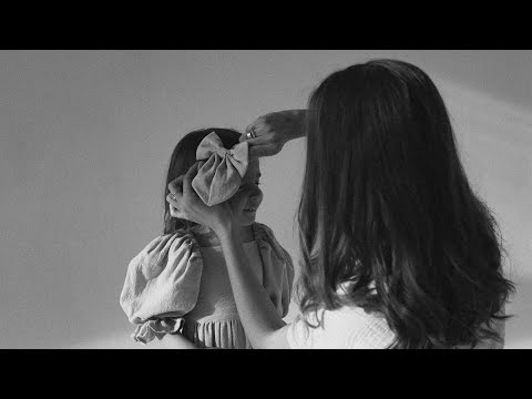 Видео: Песня о маме ( family Ostapenko )