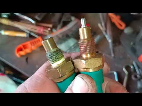 Видео: Датчик заднього ходу.Заміна.Сценік 2.