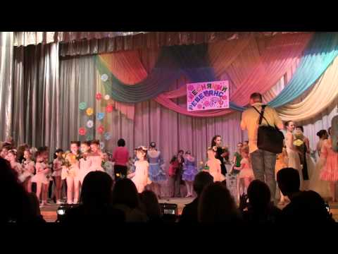 Видео: Ансамбль классического танца Дивертисмент