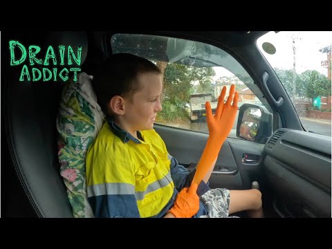 Видео: Засоренный слив 1055