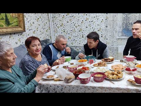 Видео: У нас посиделки 🥂//немного отметили🥳🥳🥳💃💃💃//