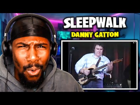 Видео: Как одна гитара может так много сказать? Дэнни Гаттон — «Sleepwalk» (реакция)