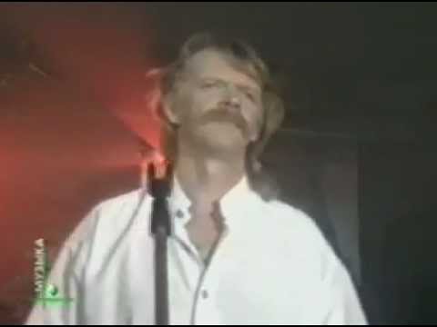 Видео: Земляне - Красный Конь