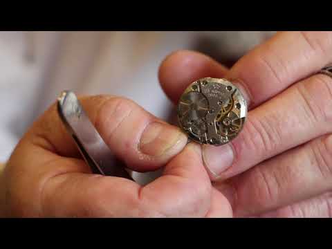 Видео: Александр Бродниковский-видеообзор на редкие механизмы Петродворцового Часового Завода