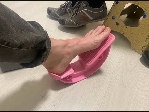 Видео: Приспособление для растяжки ног. Остановка развития Плоскостопия.