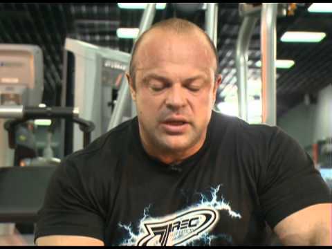 Видео: Советы по накачке мышц от Кравцова и Бадюка