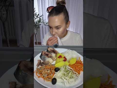 Видео: Я и внуки/Селёдка/Картофель/Овощи/Мукбанг 