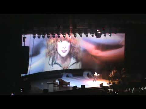 Видео: Алла Пугачёва и её вишневые сады. И конечно её любовь.