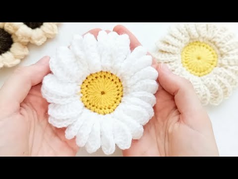 Видео: Вяжем крючком объёмный цветок "Ромашка"🌼 Мотив крючком🧶 Crochet a beautiful flower daisy with 💞