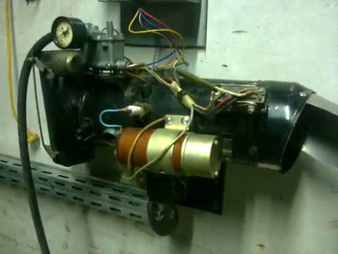 Видео: Тепло в гараж ( отопитель шааз-015  Запорожец  )