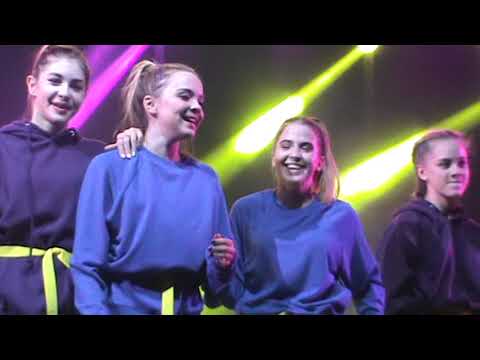 Видео: Песни на БИС