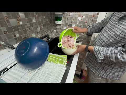 Видео: Жареный цыпленок #JollofRice#uk #delicious #foodie