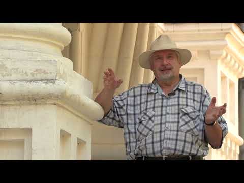 Видео: Мир стекла. С.В. Савельев. "Пироги Мухи"