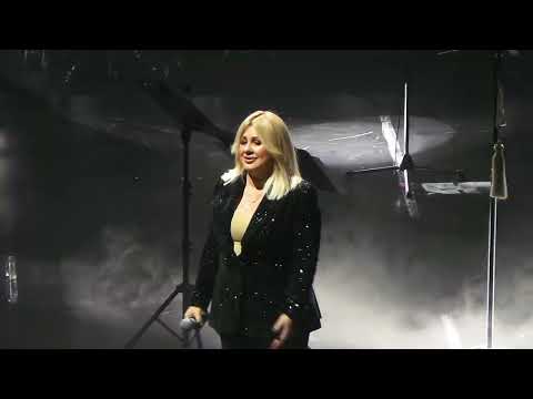 Видео: Ева Польна. Печаль. Крокус Сити Холл. Москва.10.11.2023г.