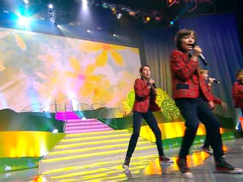 Видео: Группа "Волшебники двора" - Бибика  (2012, концерт "5 лет Детскому радио)