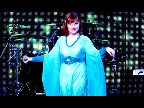 Видео: Такие Песни Больше Не Услышишь!!! Ностальгия Растрогала До Слез!!!