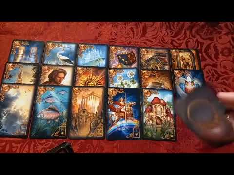 Видео: Гадание на Соперницу ! гадание на таро