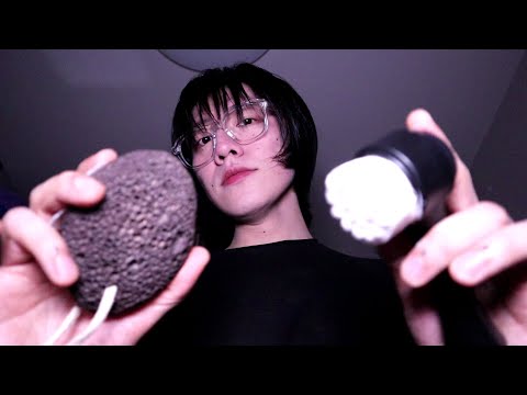 Видео: Не просыпайтесь!.. Очищение/массаж/уход за кожей, который вы получаете во время сна