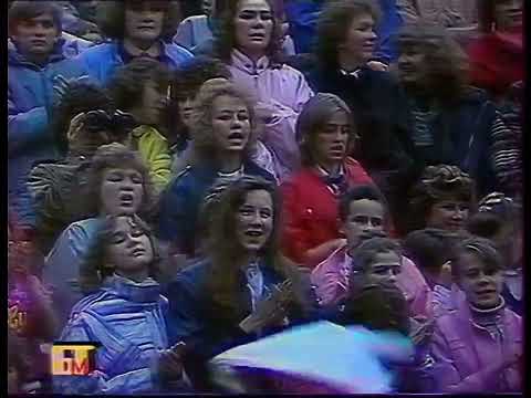 Видео: Белорусская программа ЦТ - Концерт группы Ласковый май в Минске (30.05.1990, фрагмент) - 1991