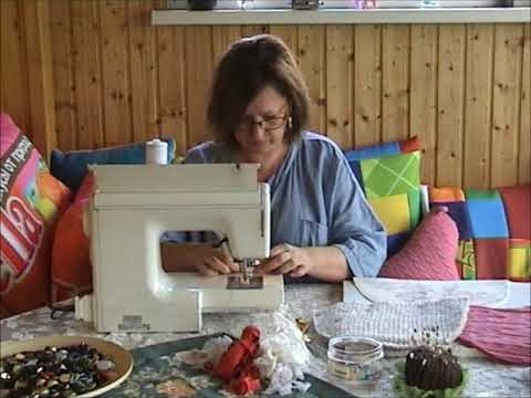 Видео: Мастер класс от Татьяны Калинкиной "Грелка на чайник"