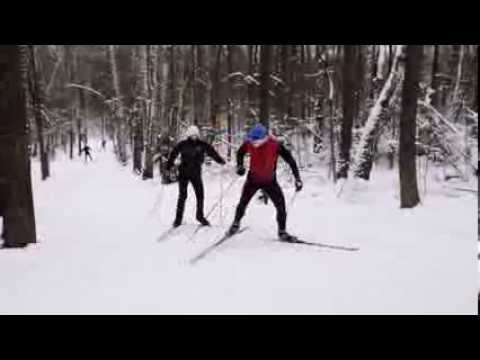 Видео: Беговые лыжи Урок 5 Лыжная тренировка Отработка приемов конькового хода