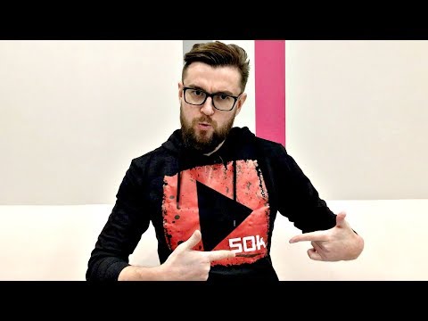 Видео: ГОРДОСТЬ НЕ ПОЗВОЛЯЕТ НАПИСАТЬ ДЕВУШКЕ