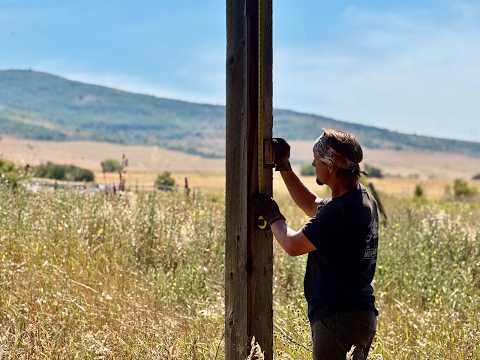 Видео: Восстановление старого амбара и преодоление нескольких трудностей
