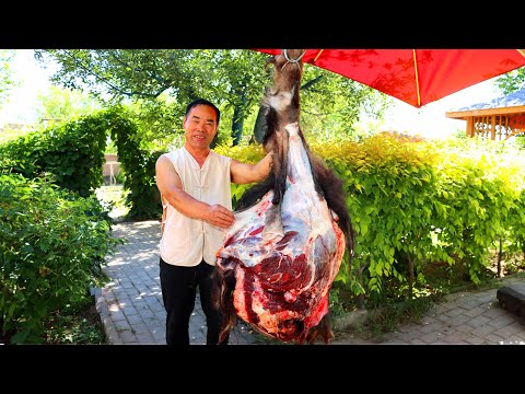 Видео: ОГРОМНАЯ НОГА ЯКА, Обернутая в Грязь и Запеченная, Стоит времени на приготовление!