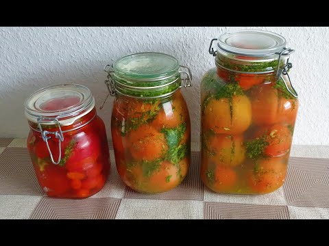 Видео: Помидоры с зеленью!Быстрый способ!