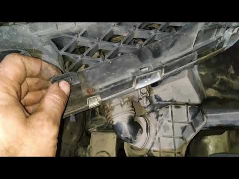 Видео: Замена радиатора охлаждения мазда 5 без снятия бампера
