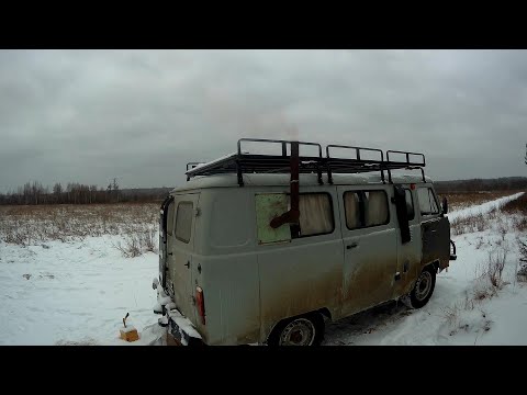 Видео: ПЕРВЫЙ ЛЕД!!ОТДЫХАЕМ В "БУХАНКЕ"!СИБИРСКАЯ УХА!НАЛИМ НА СТУК!!ЧАСТЬ ПЕРВАЯ!