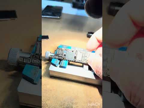 Видео: iPhone XR залит, два коротких