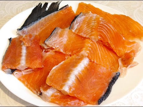 Видео: Как засолить Хребты Лосося. | Как вкусно засолить красную рыбу.