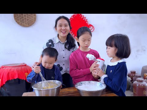 Видео: День рождения папы, трое братьев и сестер испекли праздничный торт, бабушка похвалила его за то