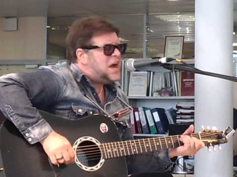 Видео: Борис Гребенщиков. Концерт 4.6.2011.