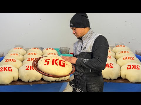 Видео: Bosim Bobo 5 Кг ГИГАНТСКАЯ АЗИАТСКАЯ Самса. 1000 - 1500 ШТУК в ДЕНЬ. Отличная Уличная еда