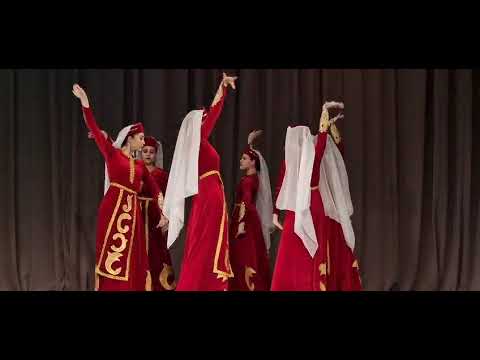 Видео: Армянский танец "Тополь" ll ОАТ Самоцветы г. Омск
