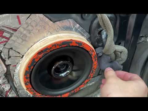 Видео: Замена штатных динамиков в Renault Fluence на DL Audio Gryphon Lite 165