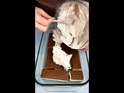 Видео: Торт-сэндвич с мороженым без выпечки | Легкий десерт для вечеринки