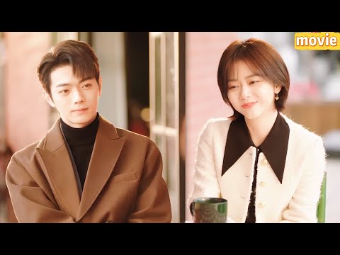 Видео: Первая любовь💦 CEO останавливает миллионный проект🔥 сопровождает её💋 улыбается: «Ты важнее всего!»