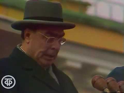 Видео: 1 МАЯ в СССР    с праздником   ТОВАРИЩИ! (МОСКВА 1973 ГОД)