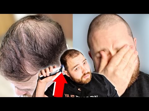 Видео: ЛЫСЫЙ МУЖЧИНА В РАССТРОЙСТВЕ ПОСЛЕ БРИТЬЯ ЛЫСАЯ ГОЛОВА *Эмоциональный*