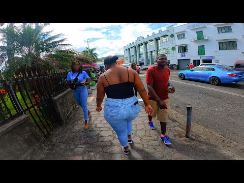 Видео: Женщины из Винси вышли на улицы Кингстауна #карибы